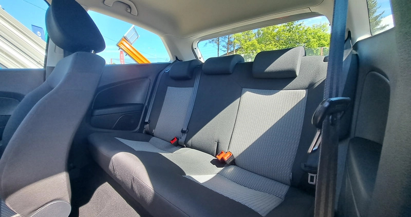 Volkswagen Polo cena 17900 przebieg: 168000, rok produkcji 2010 z Sępopol małe 254